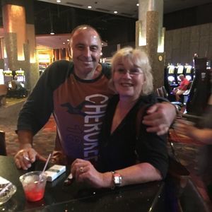 Meet your Posher, Joel